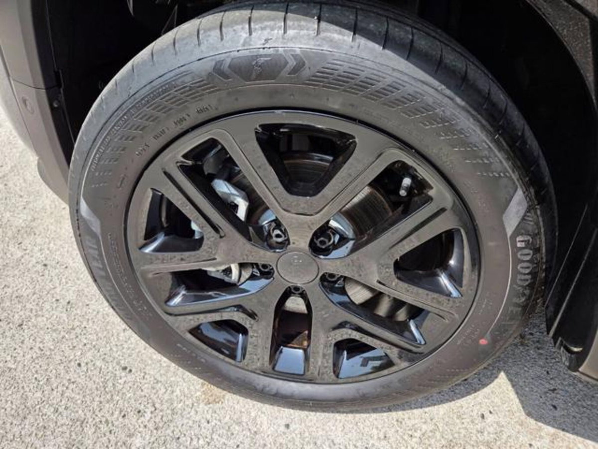 Jeep Renegade 1.5 turbo t4 mhev Summit 2wd dct (15)