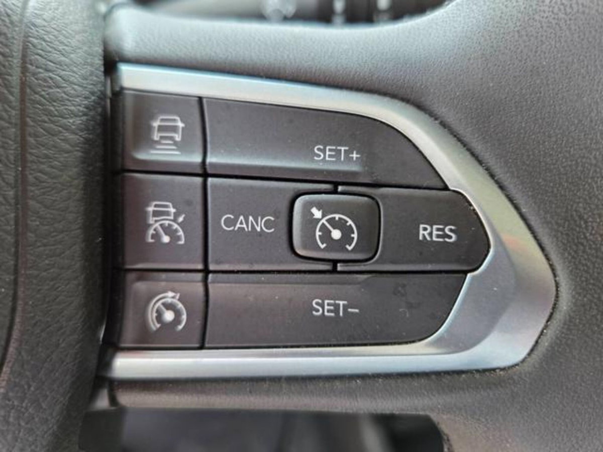 Jeep Renegade 1.5 turbo t4 mhev Summit 2wd dct (9)