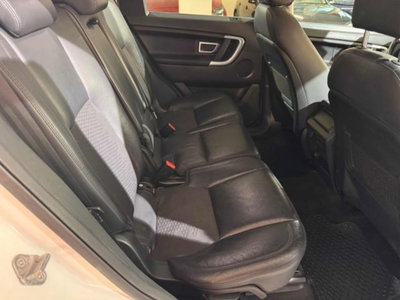 Land Rover Discovery Sport 2.0 TD4 150 CV HSE Luxury (13)