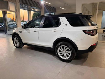 Land Rover Discovery Sport 2.0 TD4 150 CV HSE Luxury (5)