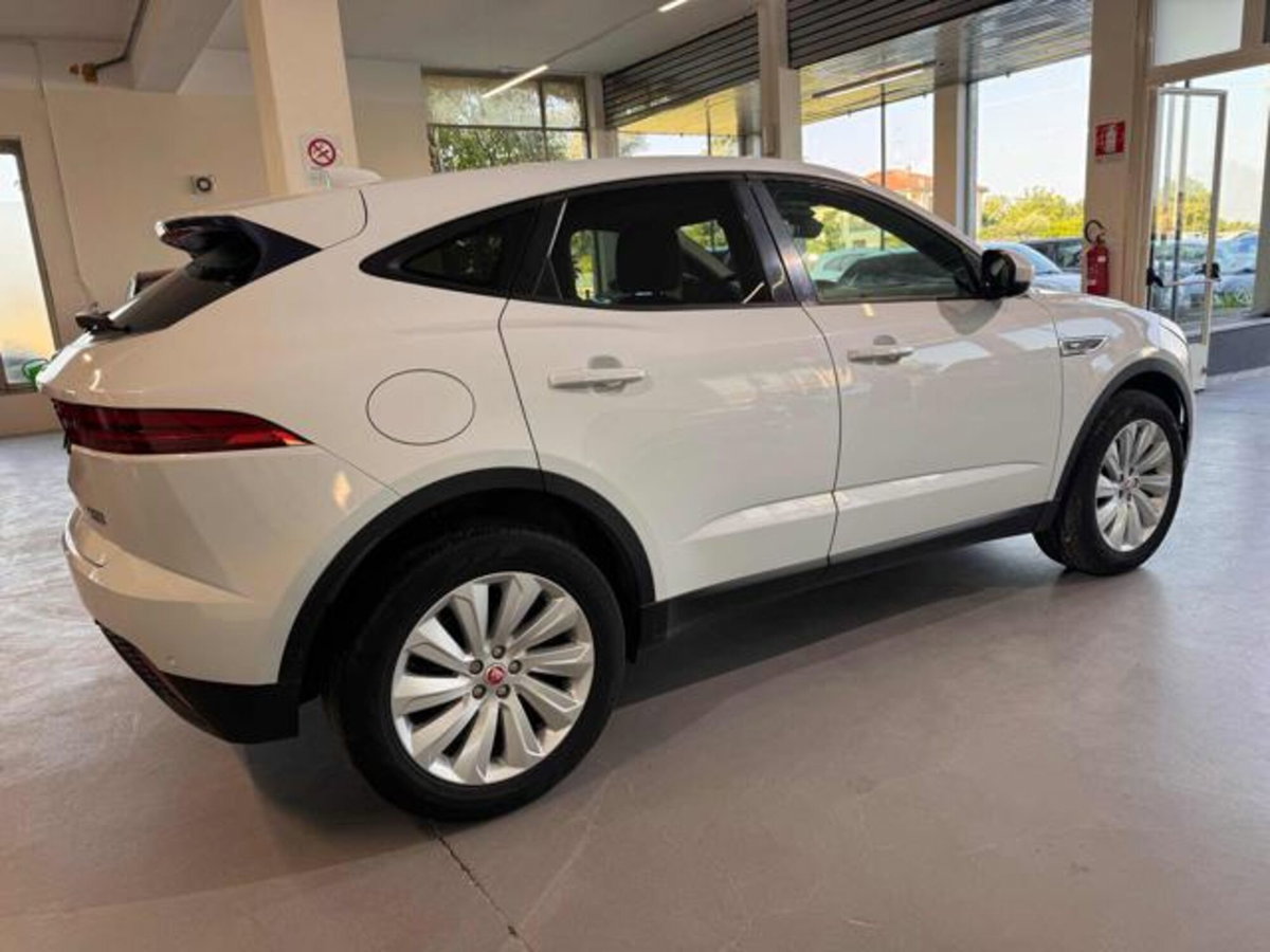 Jaguar E-Pace 2.0D 180 CV AWD aut. (10)
