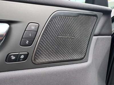 Volvo XC60 B4 automatico Plus Dark (12)