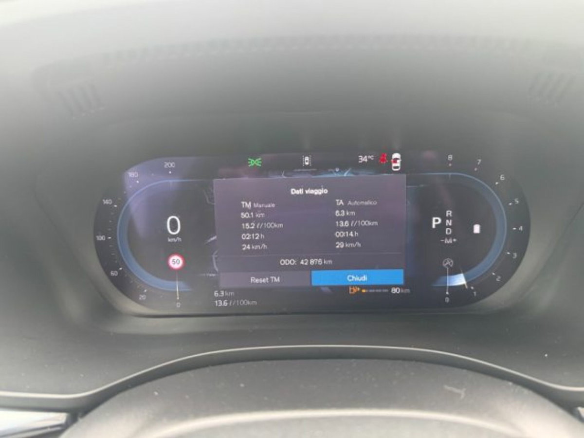 Volvo XC60 B4 automatico Plus Dark (17)