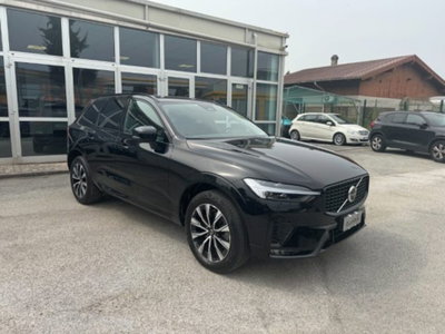 Volvo XC60 B4 automatico Plus Dark (3)
