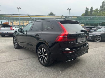 Volvo XC60 B4 automatico Plus Dark (7)