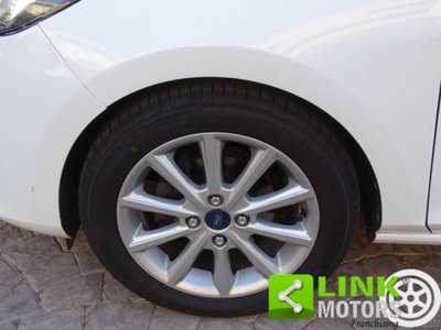 Ford Fiesta 1.5 TDCi 120 CV 5 porte Titanium (14)