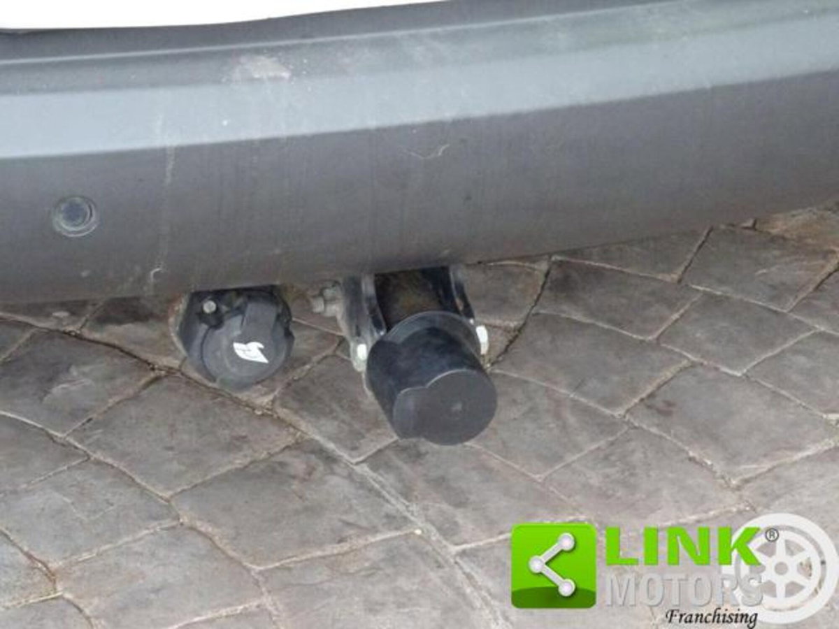 Kia Sportage 1.7 CRDI 2WD Active (7)
