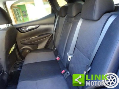 Nissan Qashqai 1.6 dCi 2WD Tekna (9)