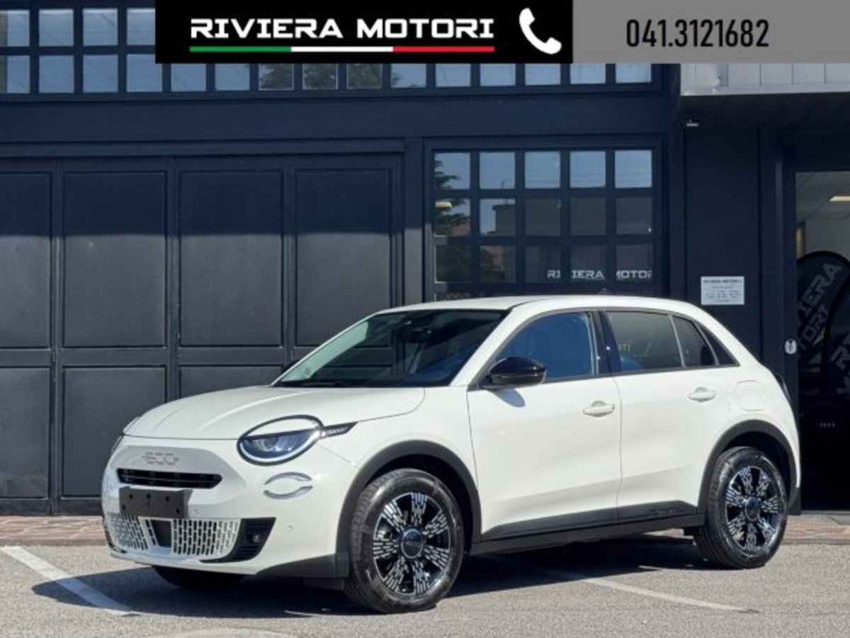 Fiat 600 1.2 hybrid Pop 145cv auto (15)