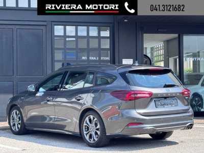 Ford Focus Station Wagon 1.0 EcoBoost Hybrid 125 CV SW ST-Line (12)