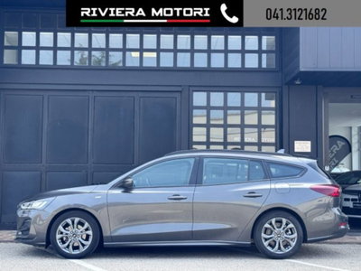 Ford Focus Station Wagon 1.0 EcoBoost Hybrid 125 CV SW ST-Line (3)