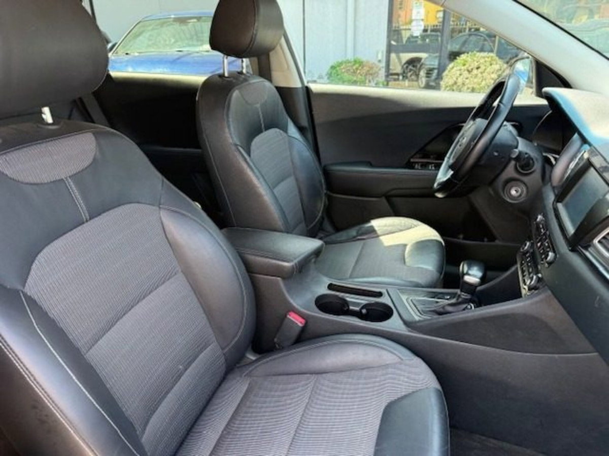 Kia Niro 1.6 GDi DCT HEV Style (12)