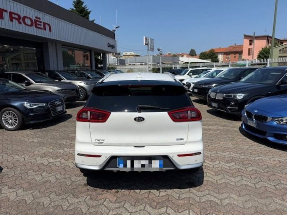 Kia Niro 1.6 GDi DCT HEV Style (6)