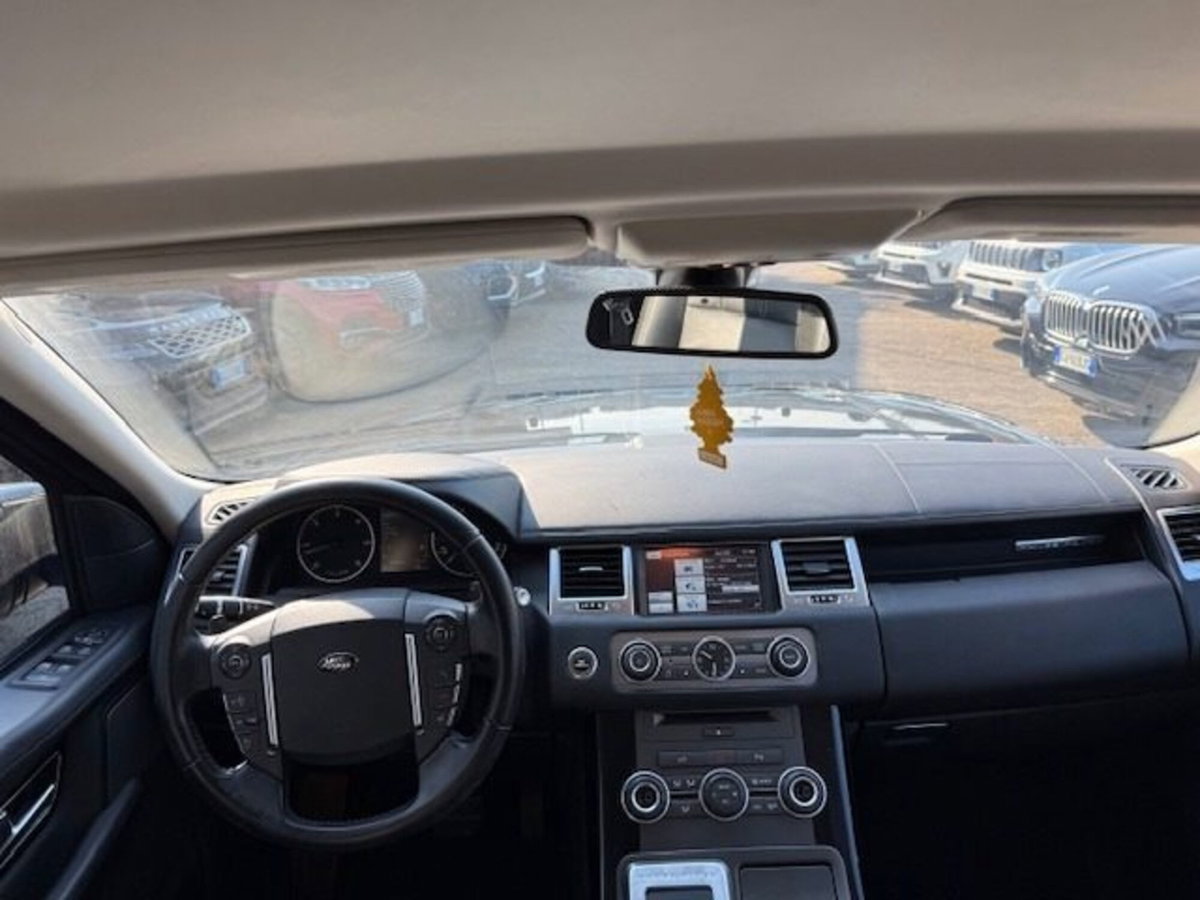 Land Rover Range Rover Sport 3.0 SDV6 HSE (14)