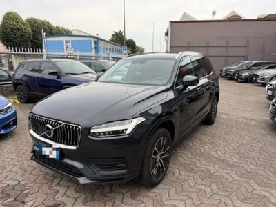 Volvo XC90 B5 (d) AWD Geartronic 7 posti Momentum Pro usata