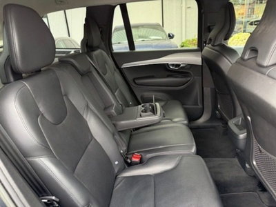 Volvo XC90 B5 (d) AWD Geartronic 7 posti Momentum Pro (11)