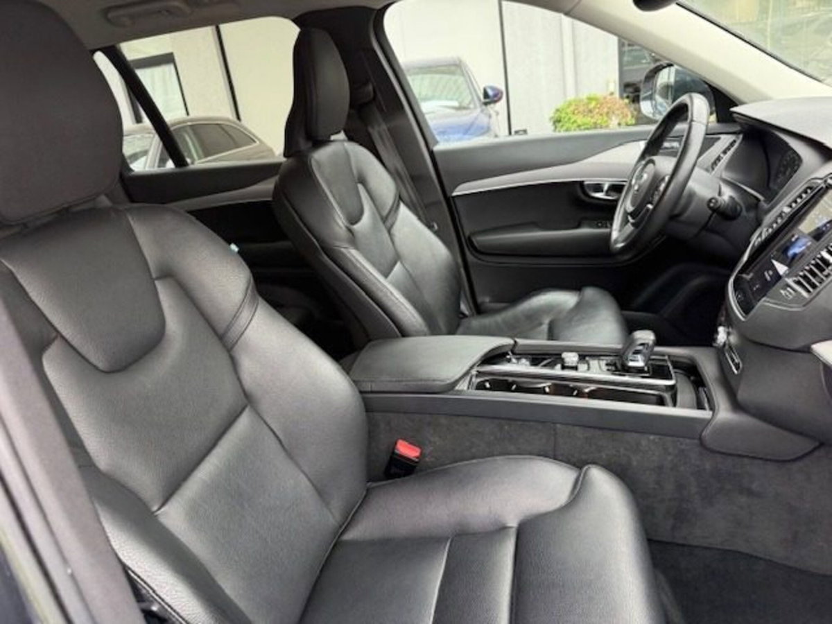 Volvo XC90 B5 (d) AWD Geartronic 7 posti Momentum Pro (12)