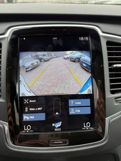 Volvo XC90 B5 (d) AWD Geartronic 7 posti Momentum Pro (9)