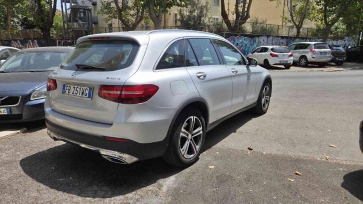 Mercedes-Benz GLC SUV 220 d 4Matic Exclusive (4)