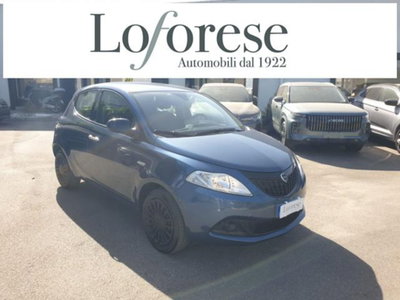 Lancia Ypsilon 1.0 FireFly 5 porte S&S Hybrid Silver Plus (2)