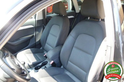 Audi Q3 2.0 TDI 120 CV Design (11)