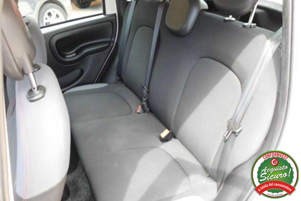 Fiat Panda 1.3 MJT 95 CV S&S Lounge (12)