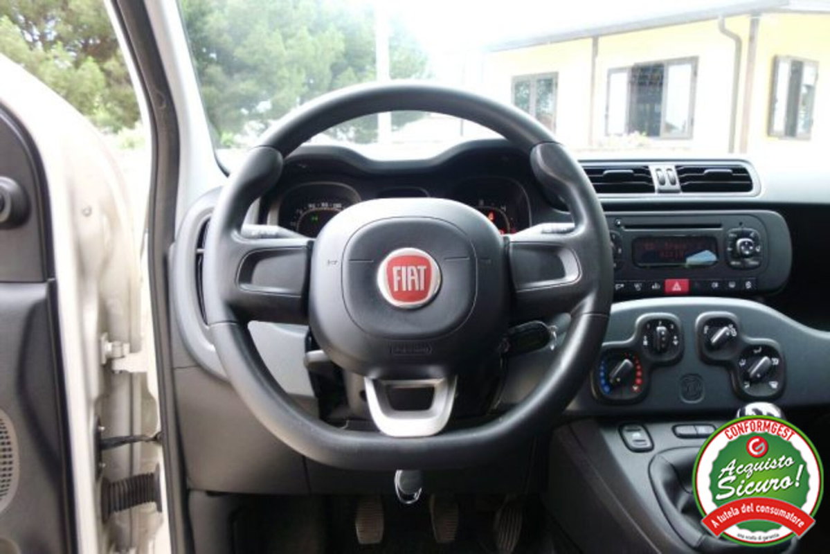 Fiat Panda 1.3 MJT 95 CV S&S Lounge (13)