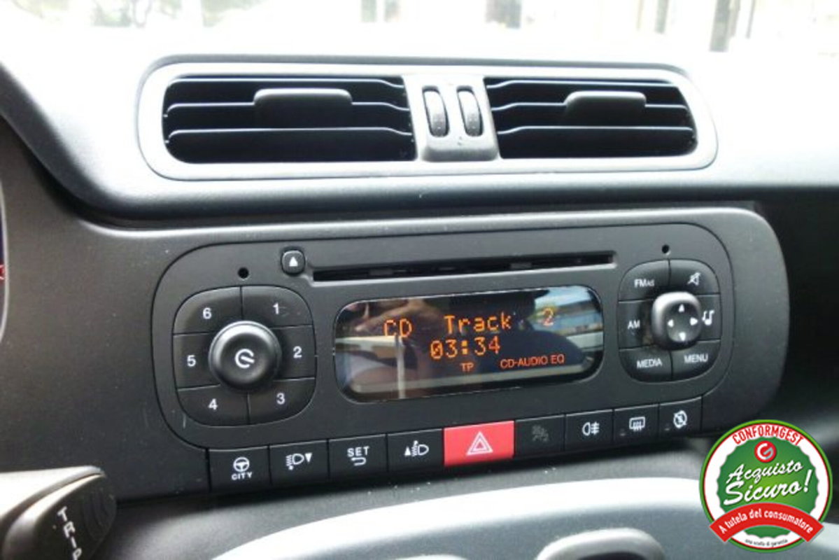 Fiat Panda 1.3 MJT 95 CV S&S Lounge (17)