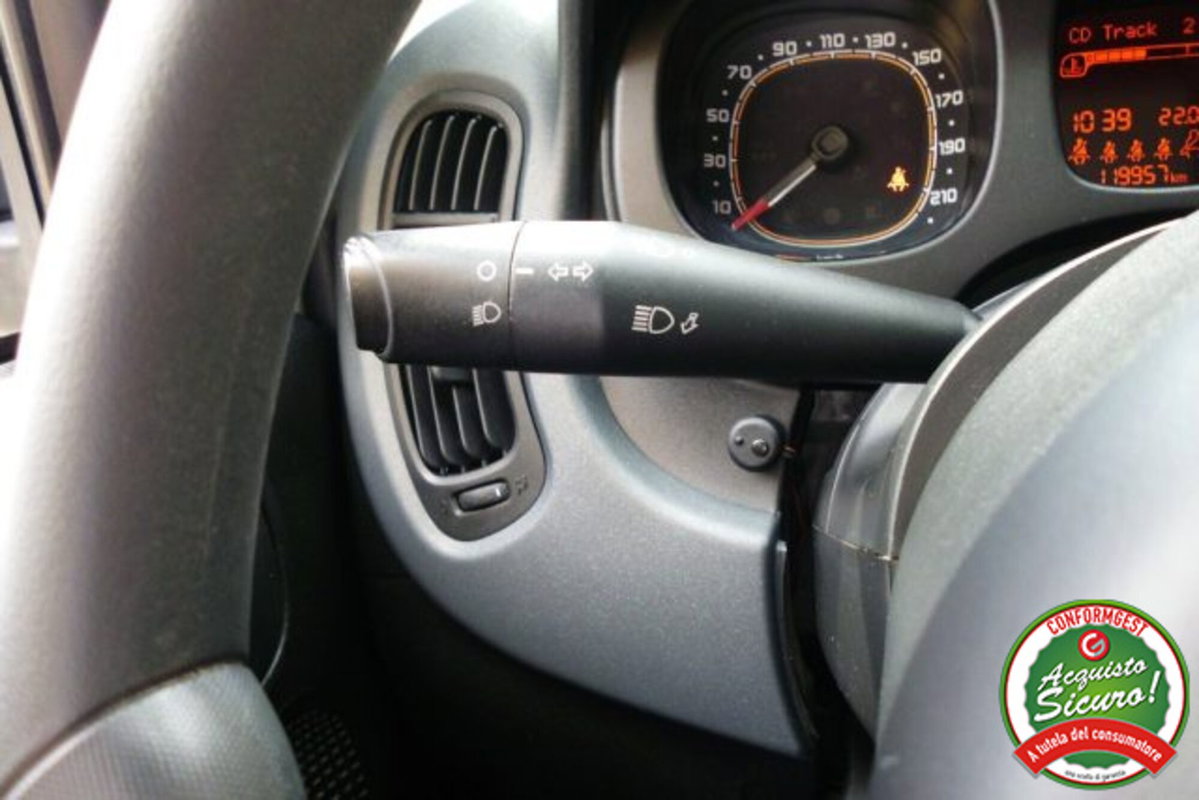 Fiat Panda 1.3 MJT 95 CV S&S Lounge (19)
