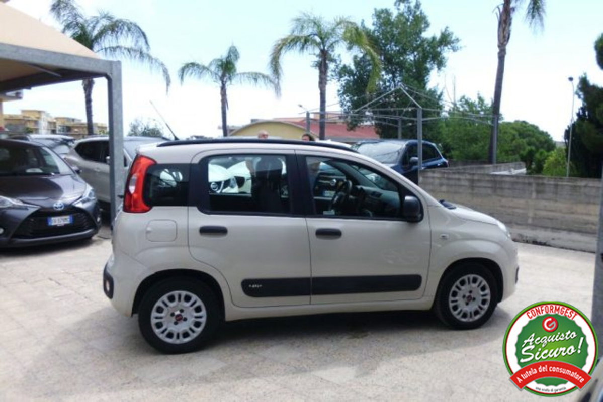 Fiat Panda 1.3 MJT 95 CV S&S Lounge (8)