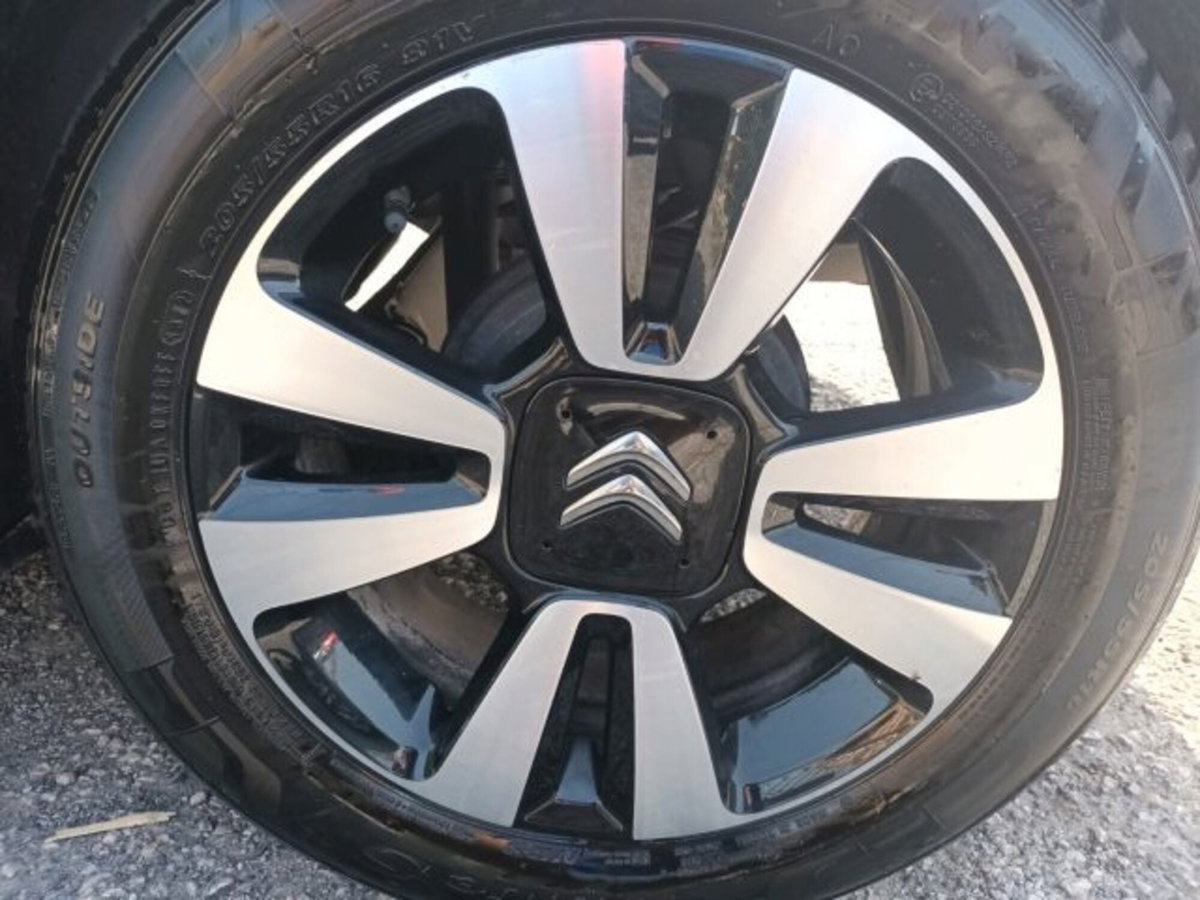 Citroen C3 1.2 puretech Max s&s 83cv neopatentati (13)