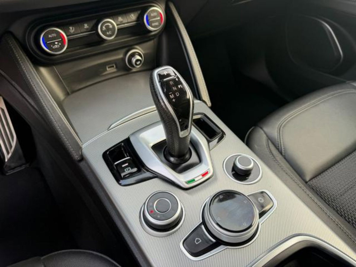 Alfa Romeo Stelvio Stelvio 2.2 Turbodiesel 190 CV AT8 Q4 Sprint (15)