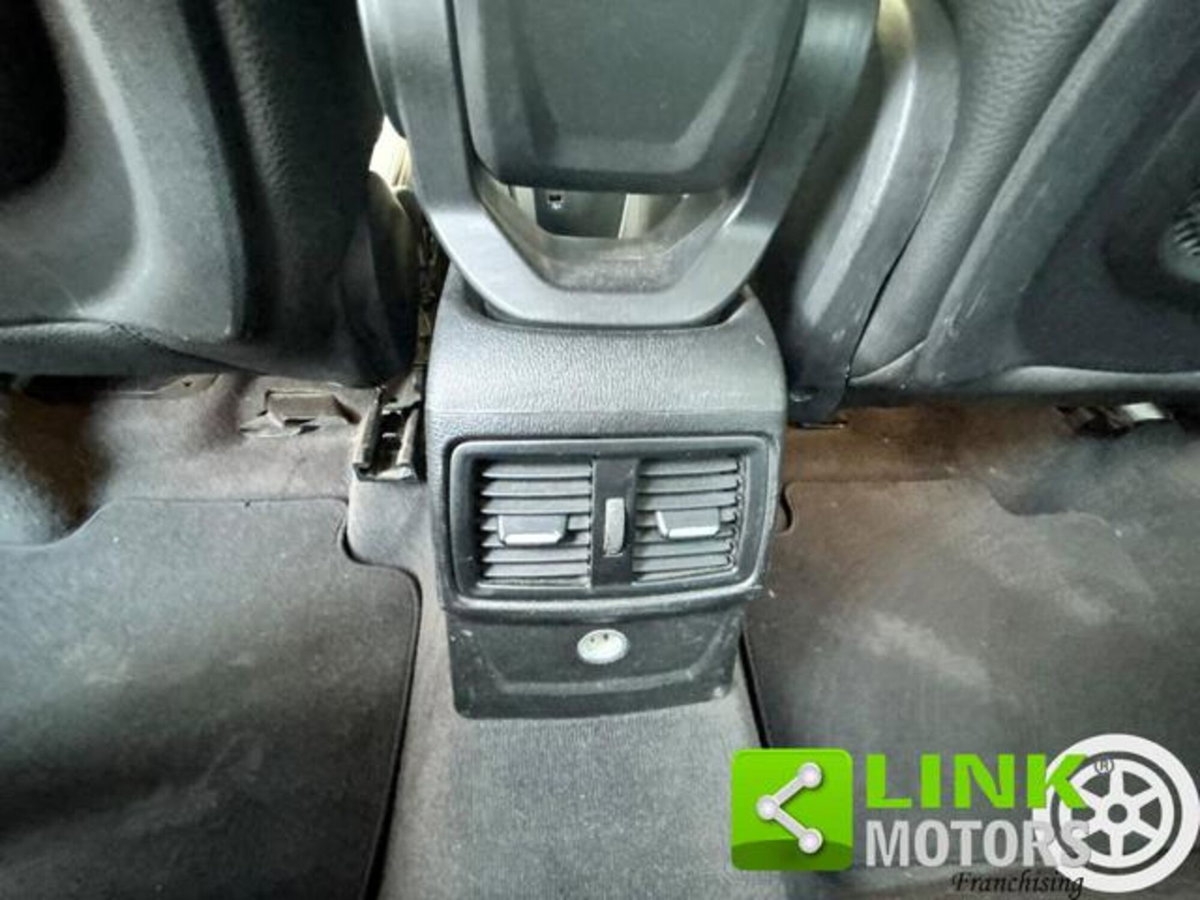 BMW X1 sDrive 18d Msport (10)