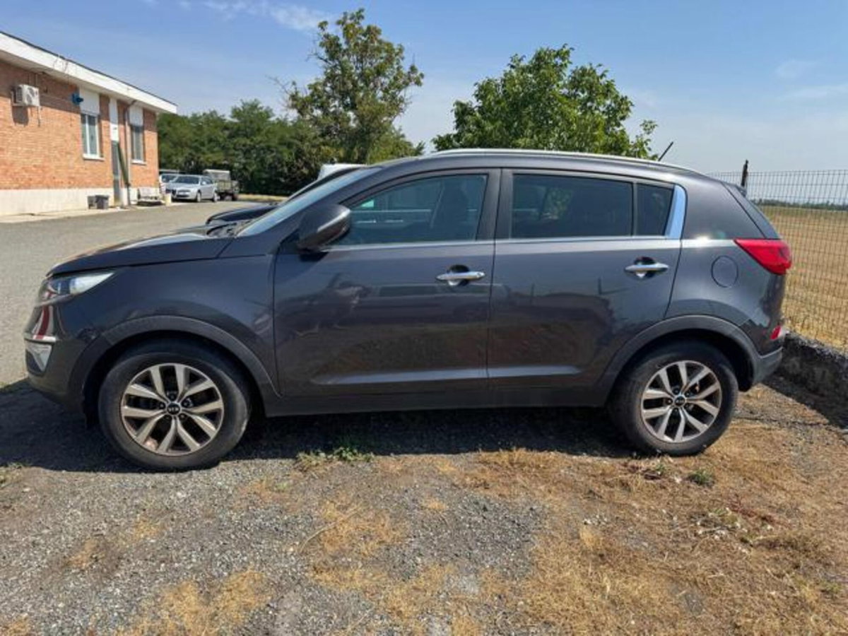Kia Sportage 1.7 CRDI VGT 2WD Cool (4)