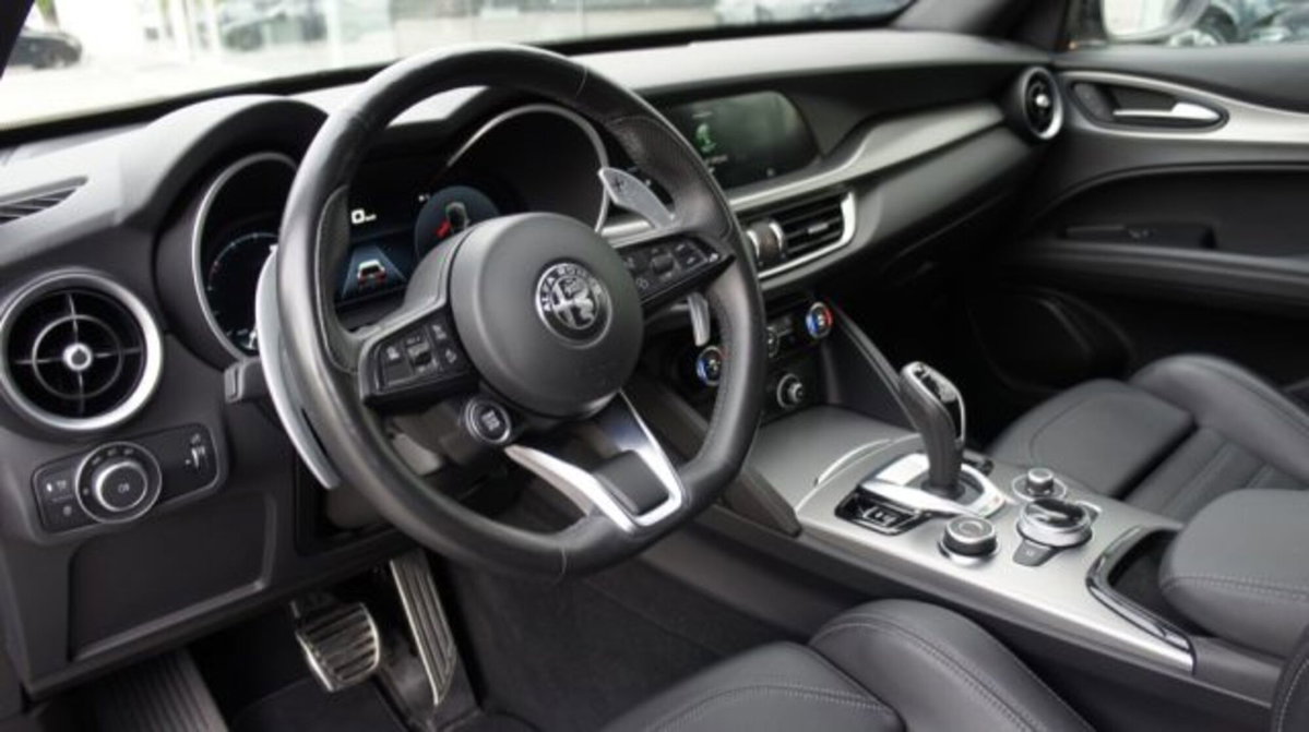Alfa Romeo Stelvio Stelvio 2.2 Turbodiesel 210 CV AT8 Q4 Estrema (9)