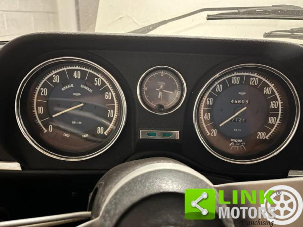 Alfa Romeo Giulia 2.0 Turbo 200 CV AT8 Super (6)