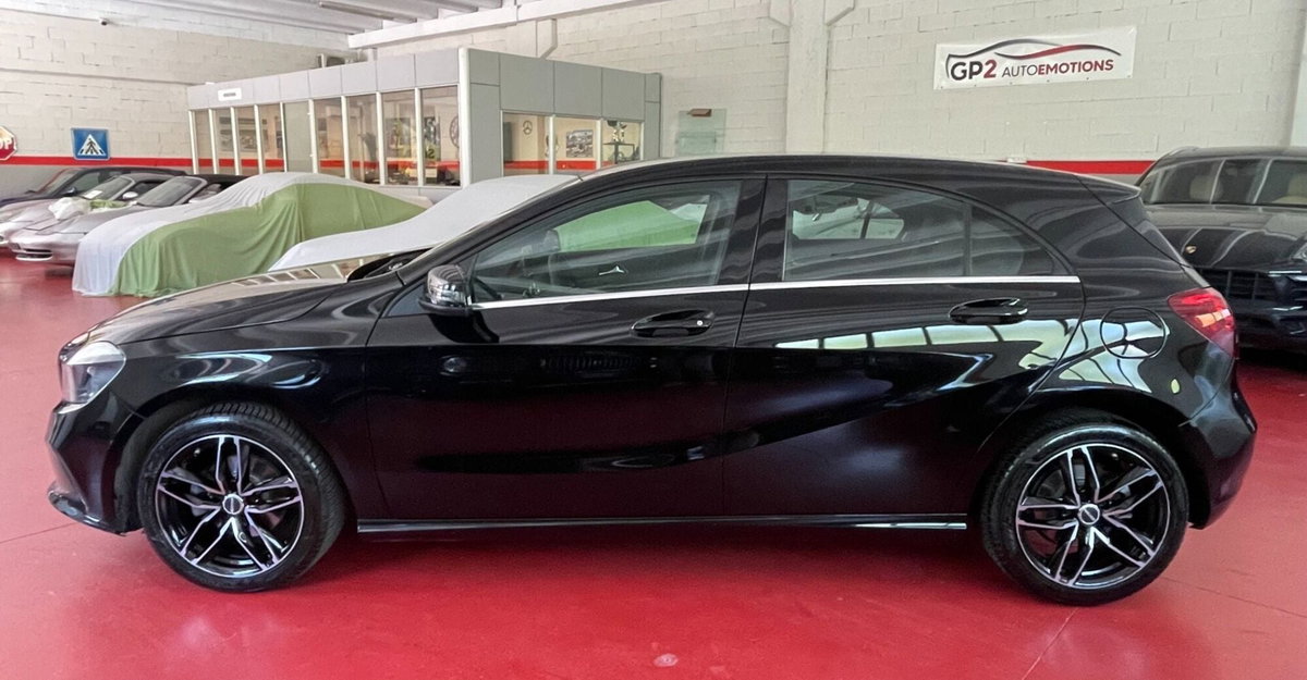 Mercedes-Benz Classe A 160 d Automatic Sport (2)