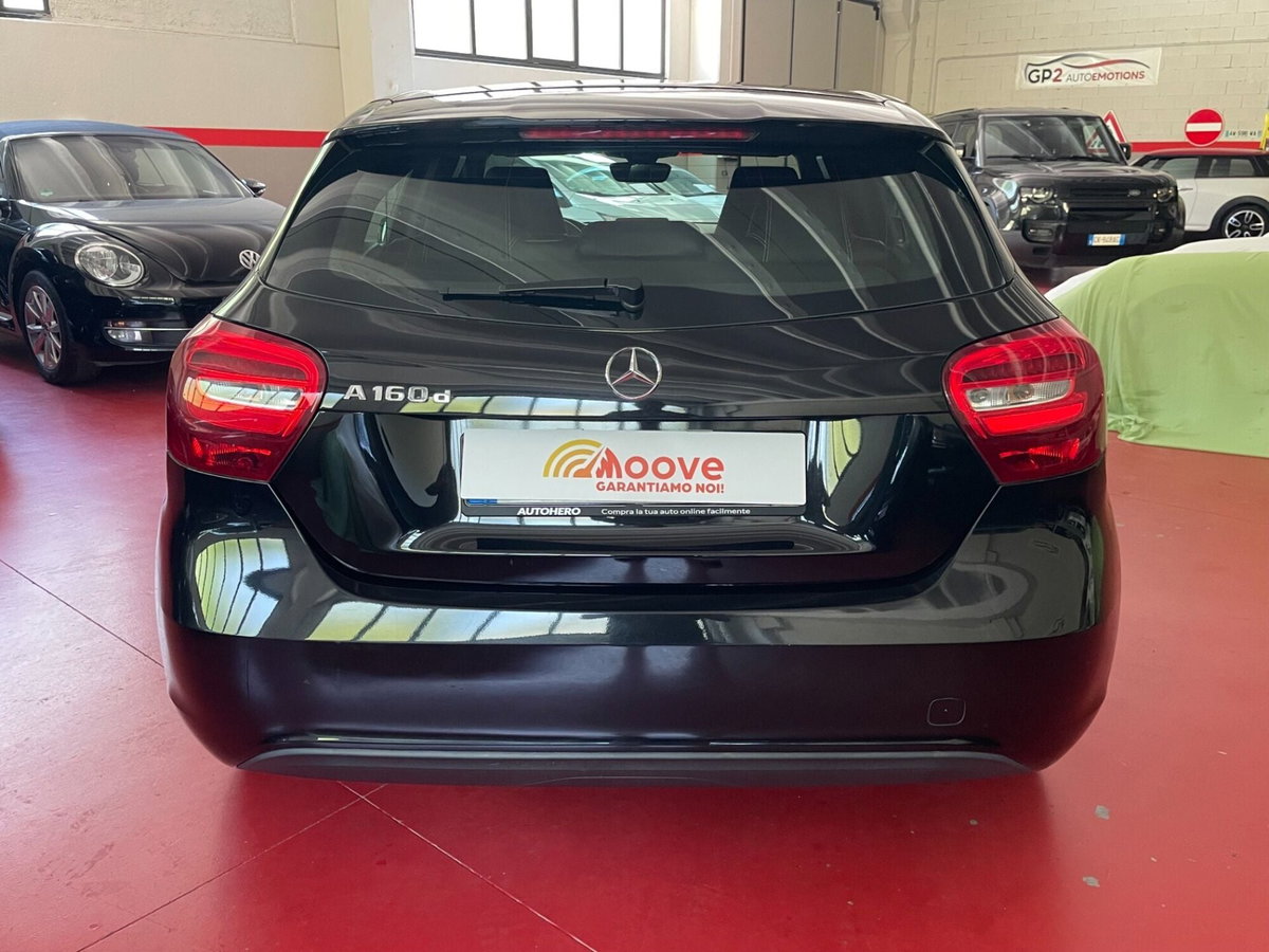 Mercedes-Benz Classe A 160 d Automatic Sport (4)