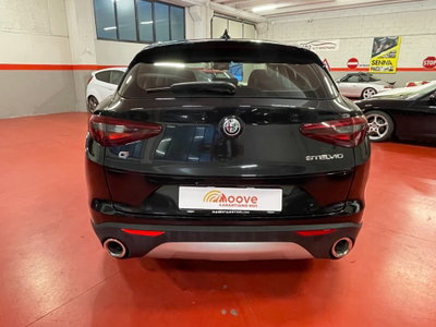 Alfa Romeo Stelvio Stelvio 2.2 Turbodiesel 180 CV AT8 RWD Executive (4)