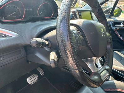 Peugeot 2008 Turbo 110 S&S GT Line (19)