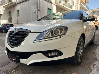 Lancia Delta 1.9 MJT Twinturbo DPF Platinum (11)