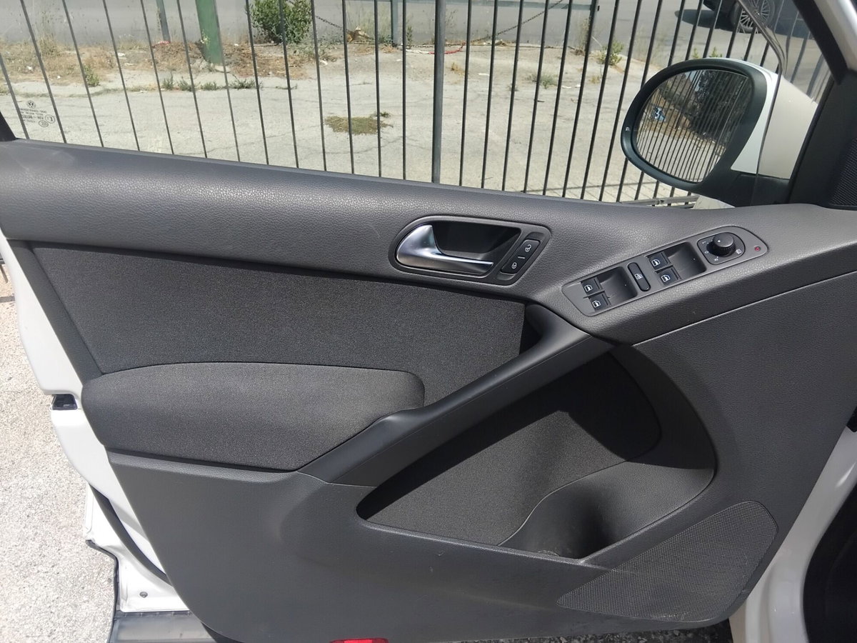 Volkswagen Tiguan 2.0 TDI DPF Trend & Fun BlueMotion Tech. (14)