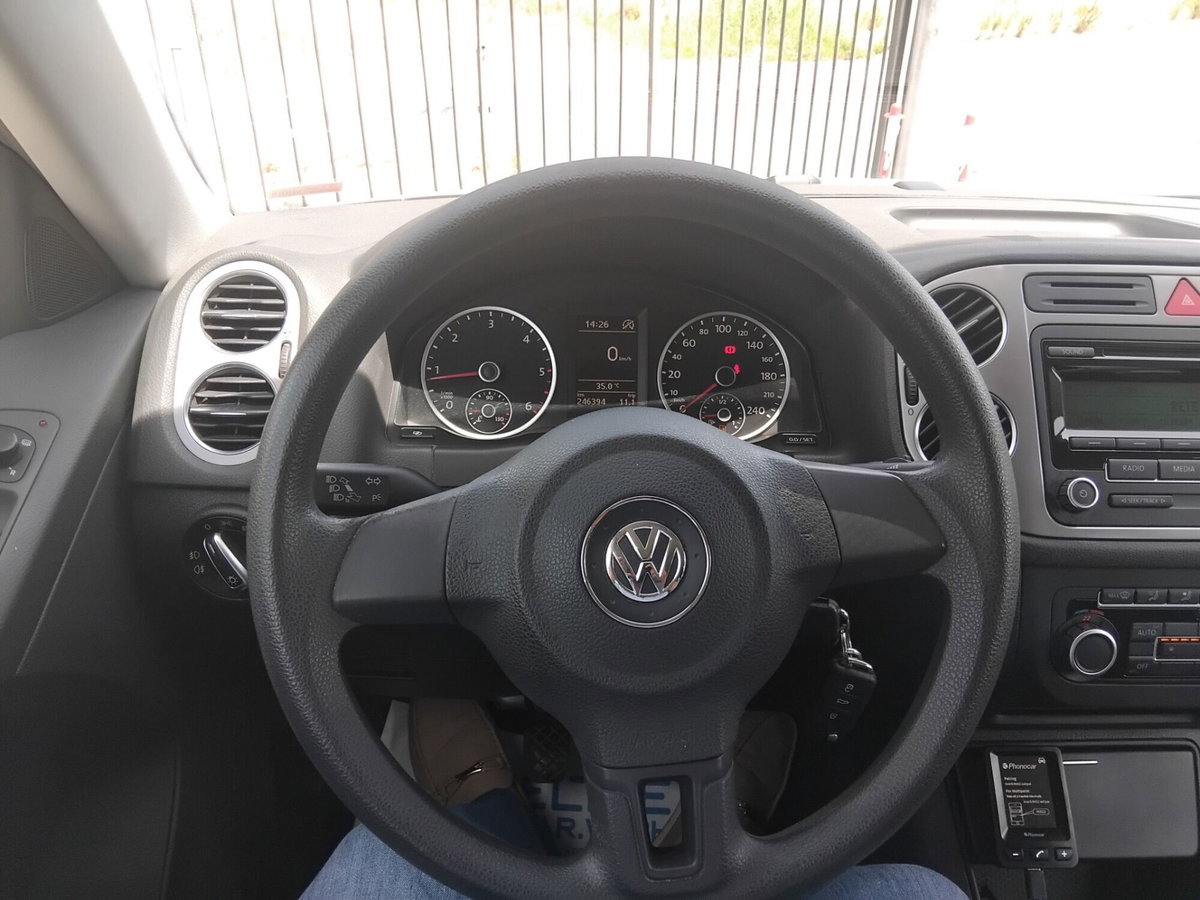 Volkswagen Tiguan 2.0 TDI DPF Trend & Fun BlueMotion Tech. (19)