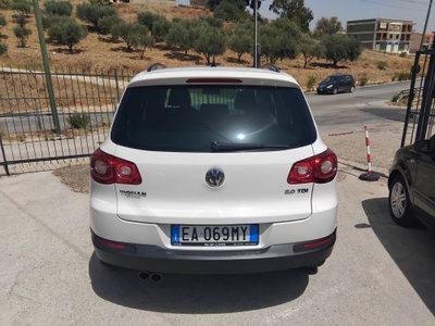 Volkswagen Tiguan 2.0 TDI DPF Trend & Fun BlueMotion Tech. (2)