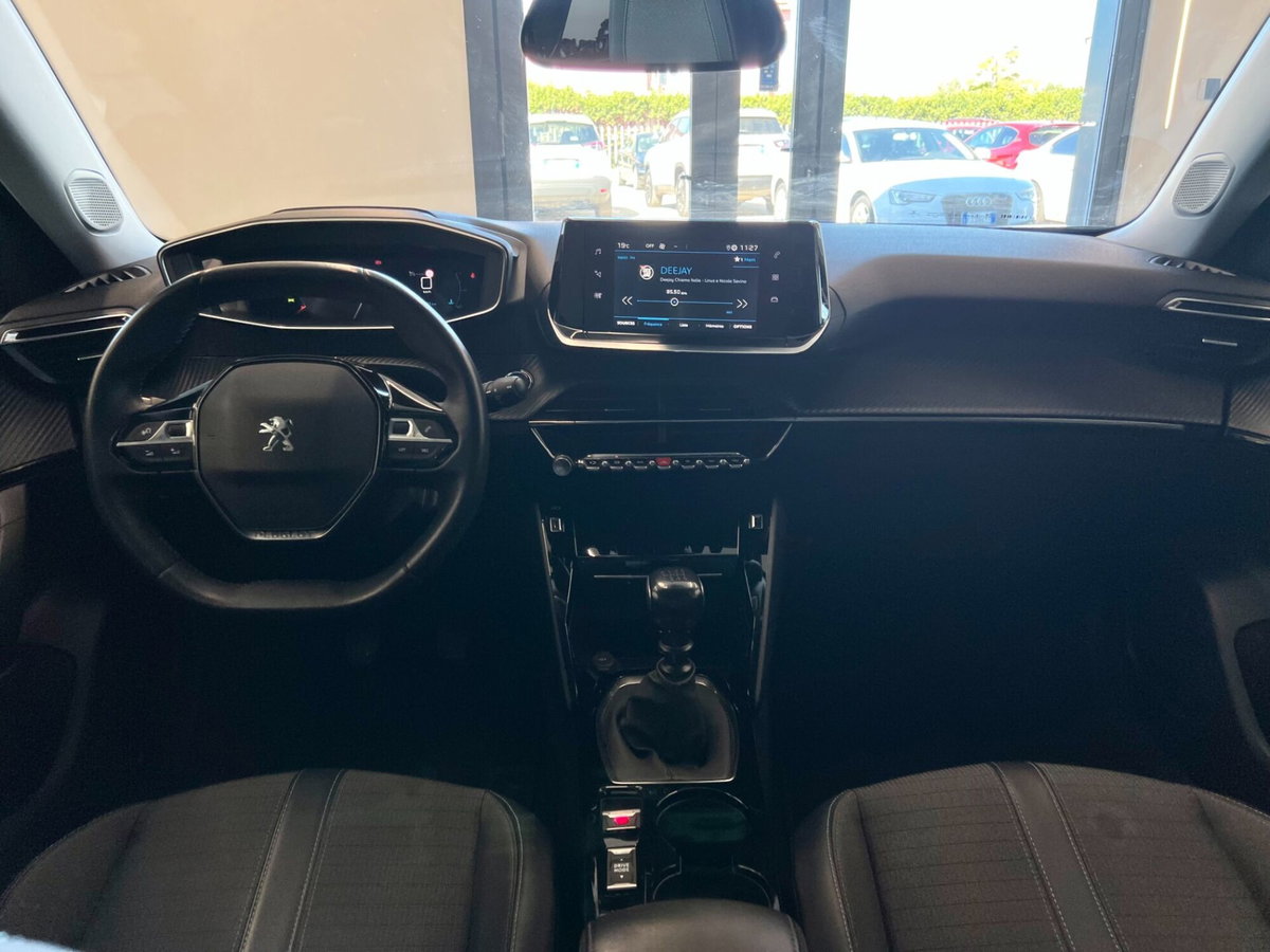 Peugeot 2008 BlueHDi 110 S&S Allure Pack (11)