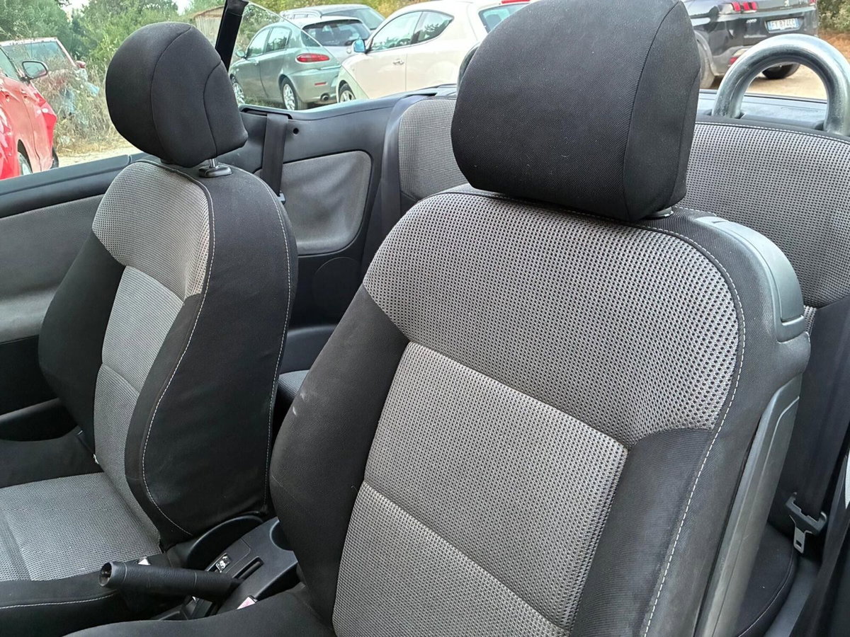 Peugeot 207 Cabrio VTi 120CV CC Tecno (7)