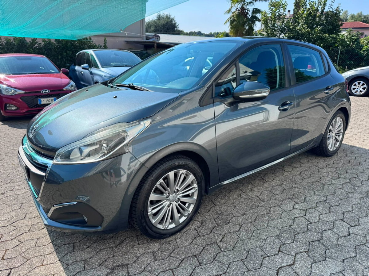 Peugeot 208 82 5 porte Active