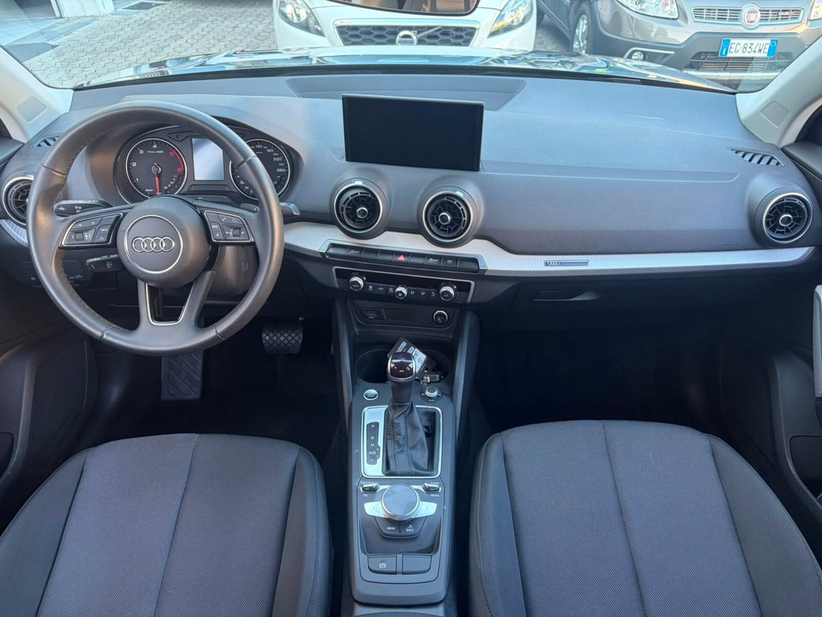 Audi Q2 Q2 30 TDI S tronic Business (13)