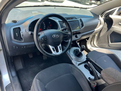 Kia Sportage 1.6 ECO GPL+ 2WD Class (11)