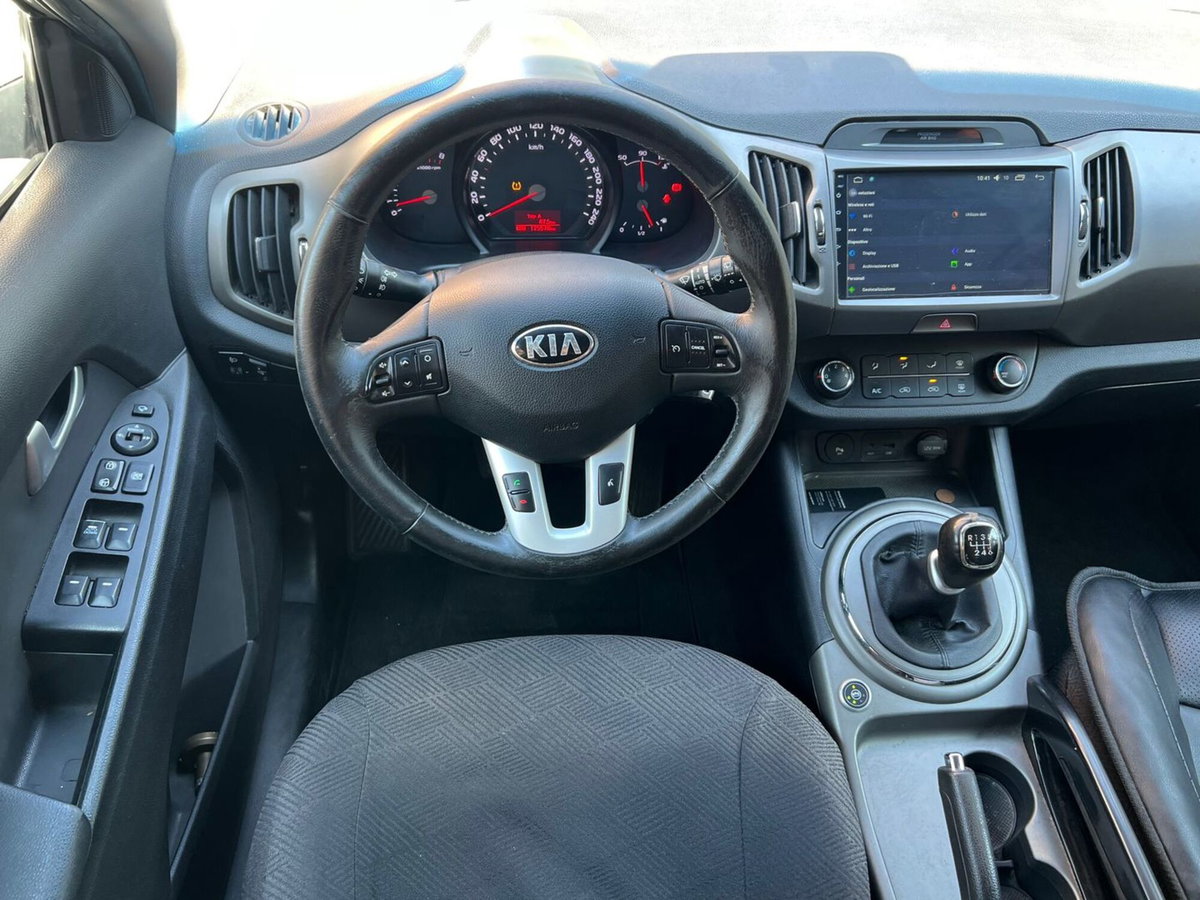Kia Sportage 1.6 ECO GPL+ 2WD Class (15)